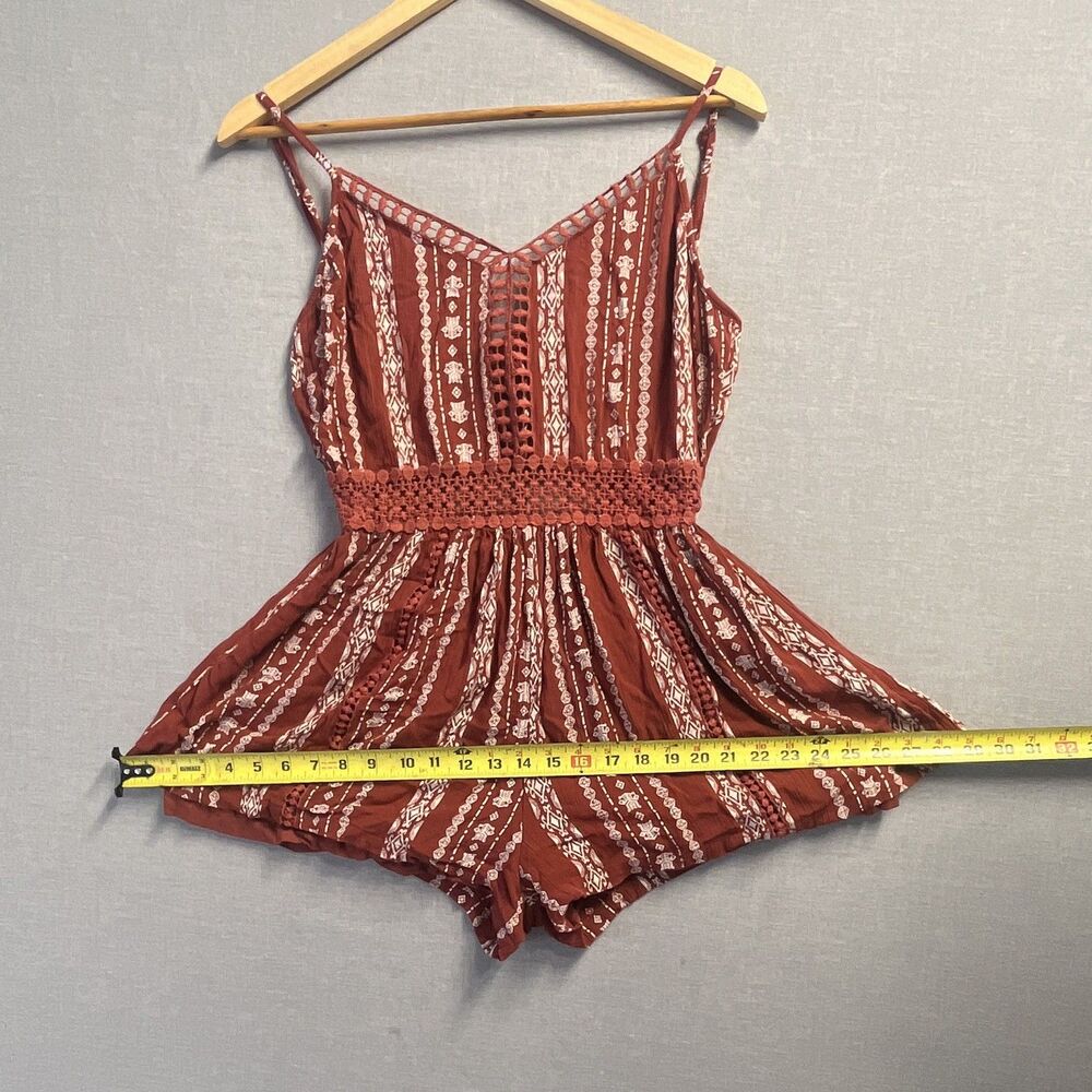 Angie Red Geometric Rayon Romper Crochet Waist V-Neck Tie, Size S - Picture 8 of 9